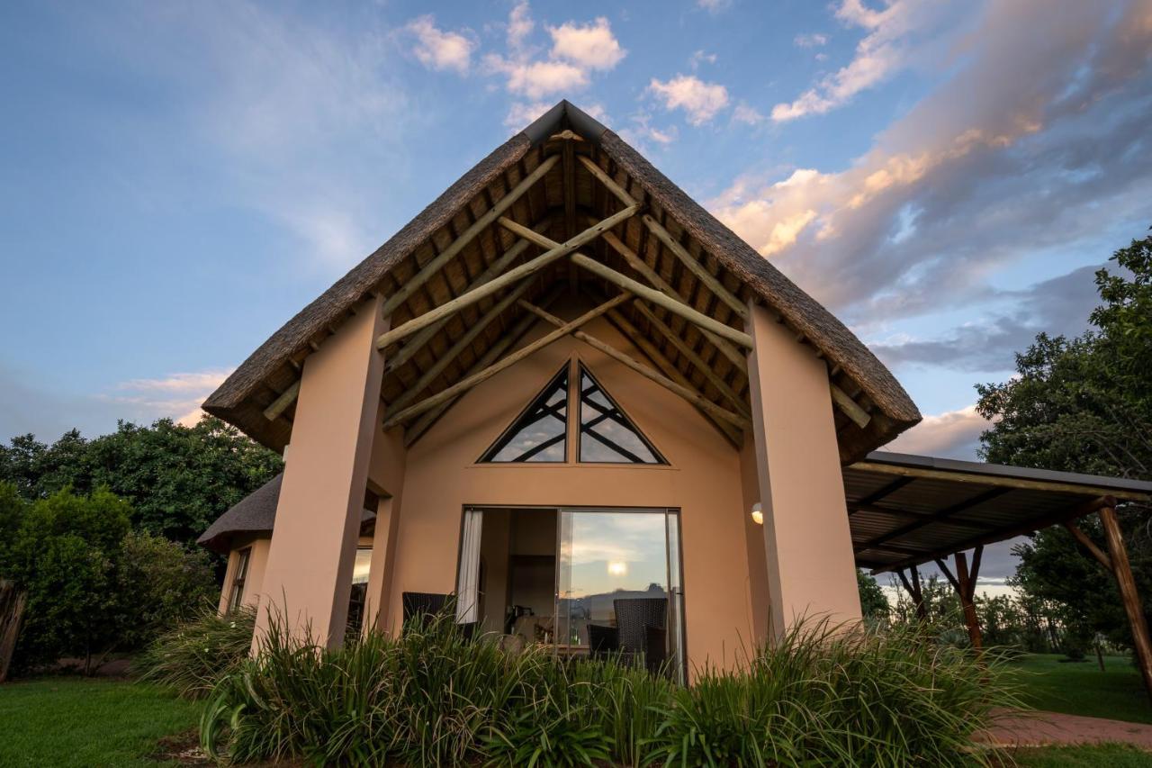Montusi Mountain Lodge Bonjaneni Екстер'єр фото
