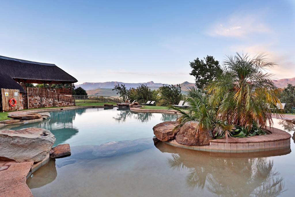 Montusi Mountain Lodge Bonjaneni Екстер'єр фото
