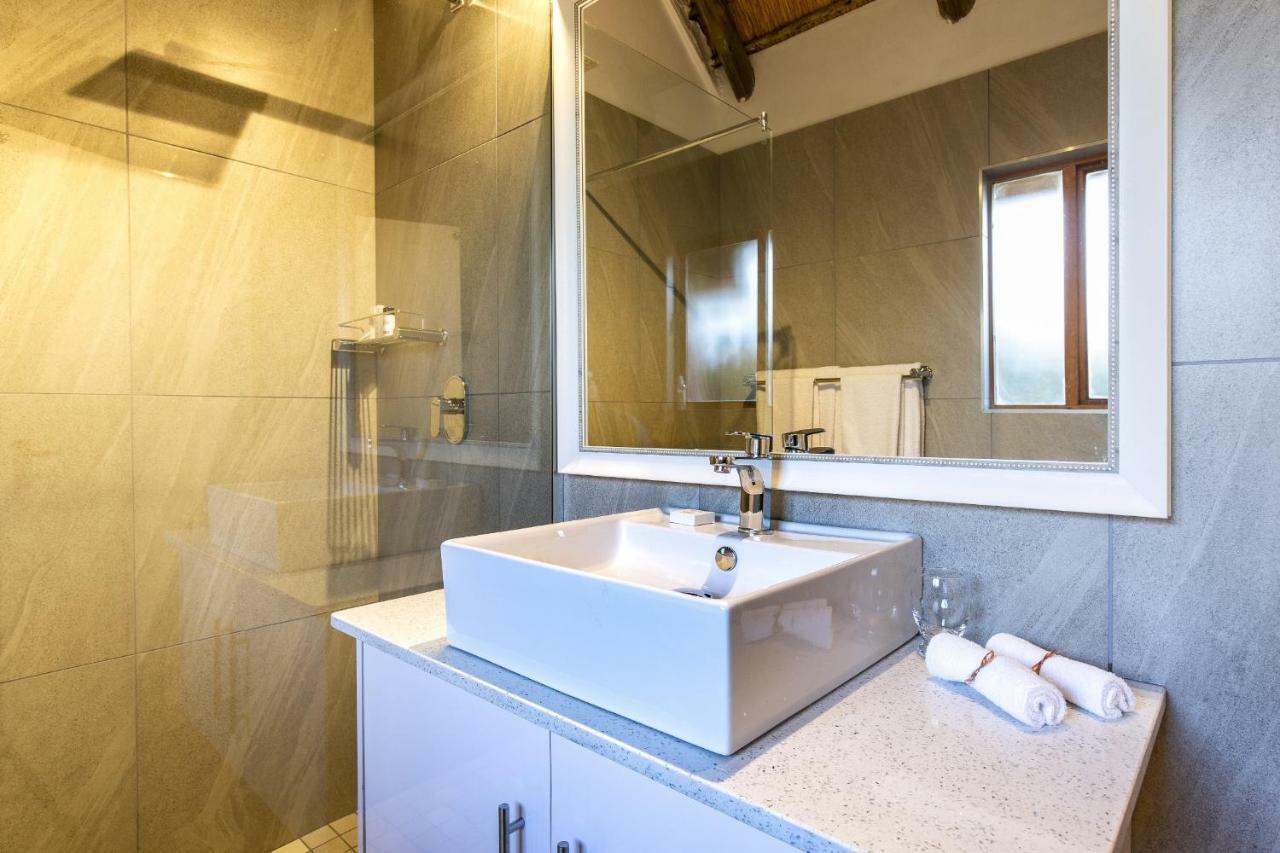 Montusi Mountain Lodge Bonjaneni Екстер'єр фото